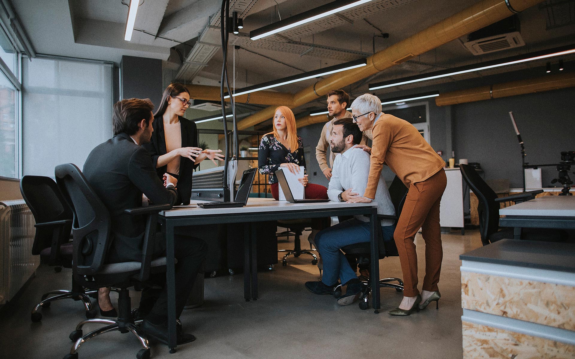 Team members are making an seo plan for a client